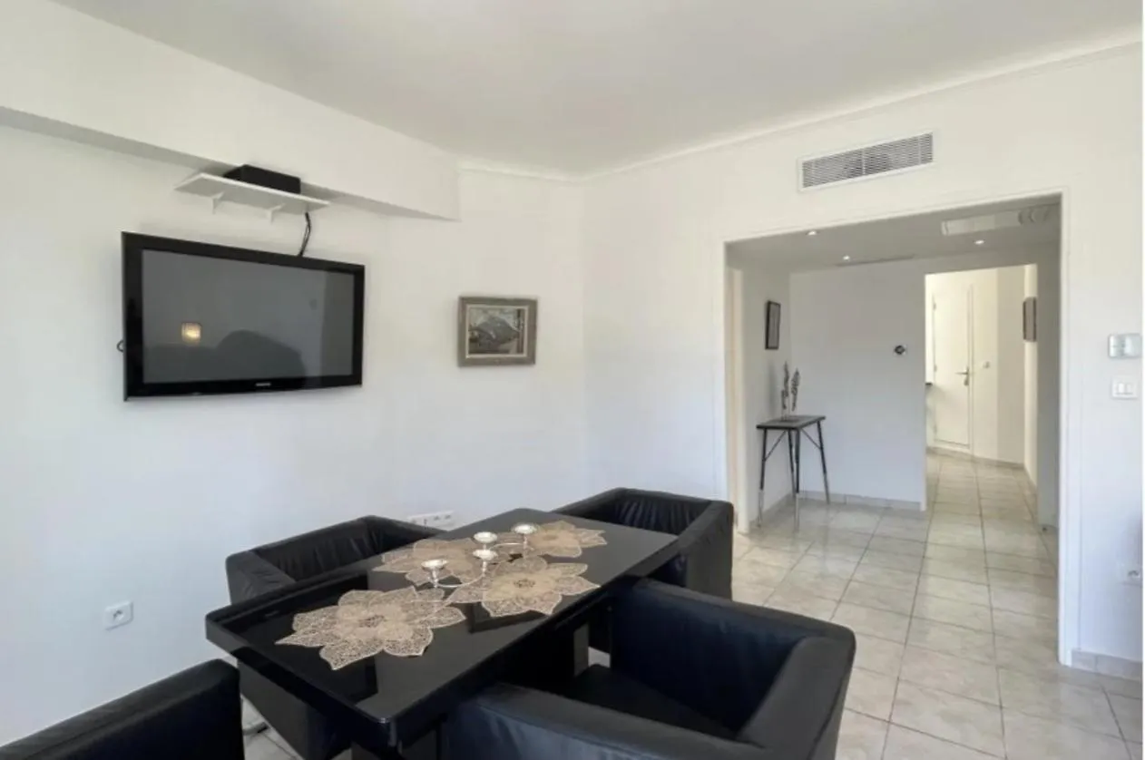 Stylish 3P, 2 Pas La Croisette Apartment Cannes